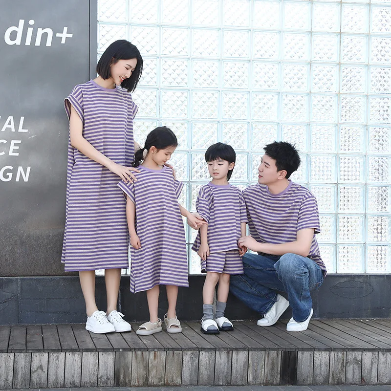 Summer Clothing Looks - 家族お揃いコーデ ママと娘の同じドレス パパ半袖Tシャツ 母と息子の子供服 子ども用ツーピース衣装