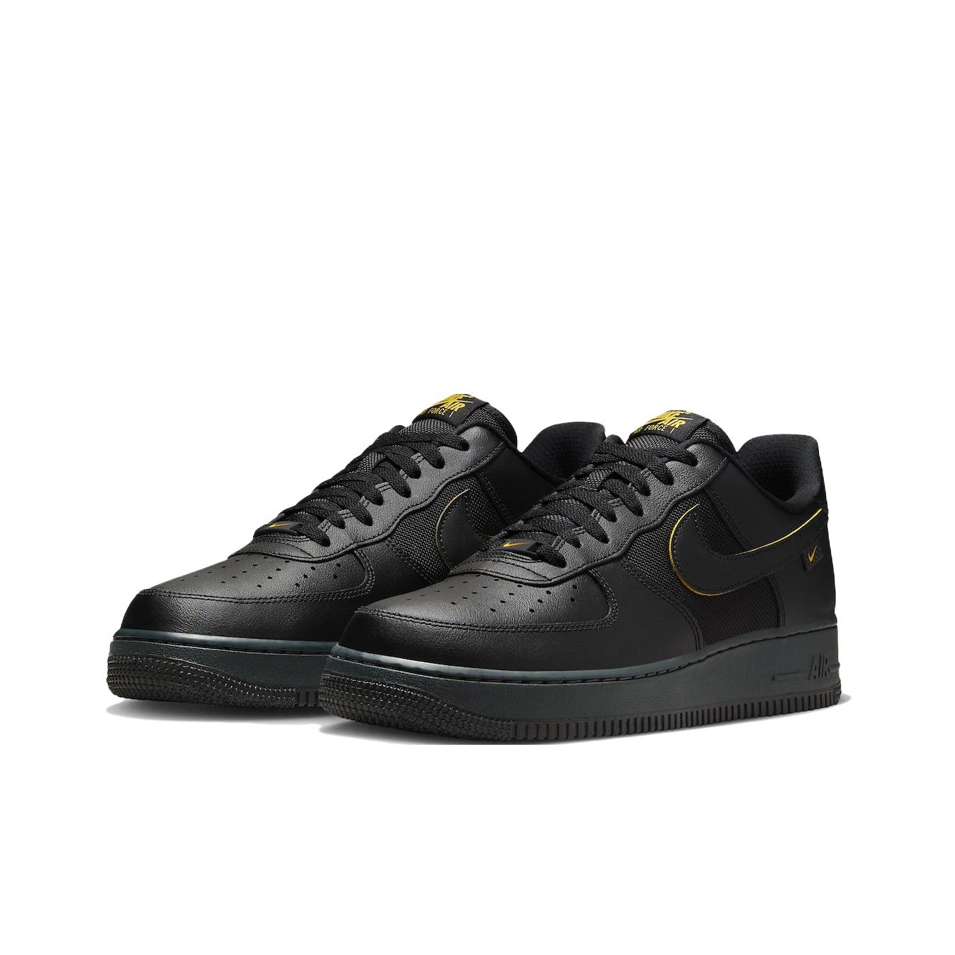 ナイキ エアフォース1 ロートップ スケートボードシューズ  - Nike Shoes Air Force 1 のレビューと価格